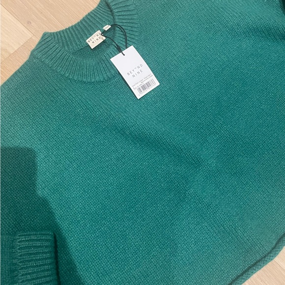 Beyond Nine Sweater - Picture 6 of 7